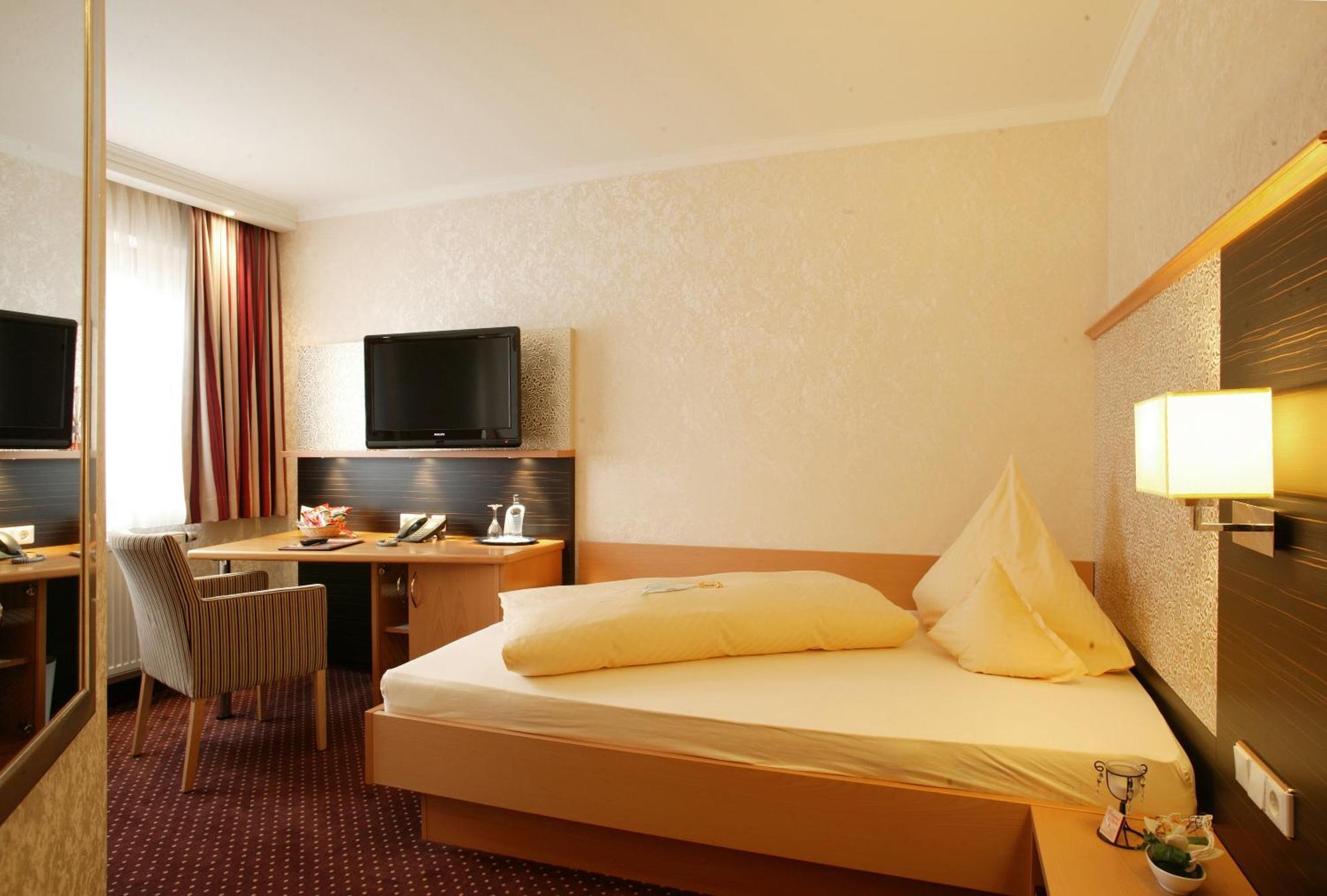 Forellenhof Roessle Hotel & Restaurant Lichtenstein  Ngoại thất bức ảnh
